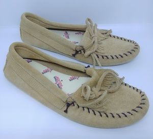 Minnetonka Tan Softsole Fringe Slip On Moccasins